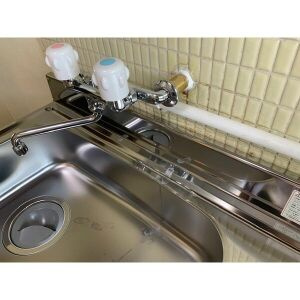 民アパートのキッチン