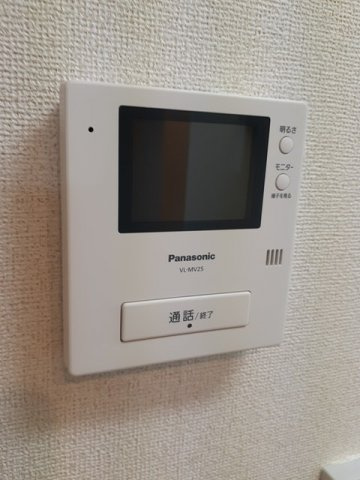 リバーサイドのセキュリティ|モニター付きインターホンで安心