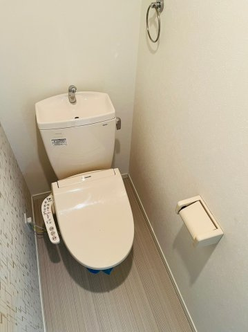 仲介手数料0円！！アレッタ大曽根のトイレ