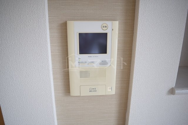 グランルージュ谷町六丁目のセキュリティ|モニター付インターホン