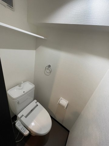 仲介手数料0円！！Lucie本陣のトイレ