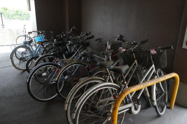 シャン・ド・レギュムのその他共用部分|自転車置き場