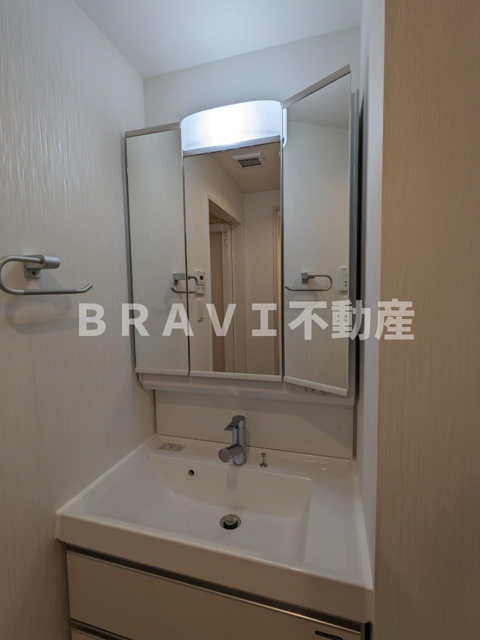 プレジオ鎗屋町 BRAVI不動産の洗面所|【プレジオ鎗屋町】