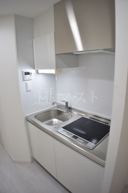 モンテノーム南堀江のキッチン|カラー違い写真