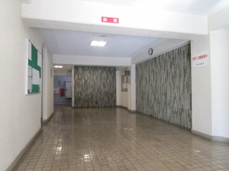 【エントランス】