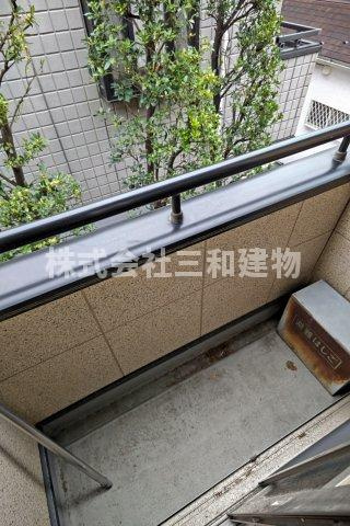 カーサ華ＭＡＲＵのバルコニー
