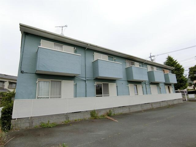 牛川通ウラヤマハイツの外観