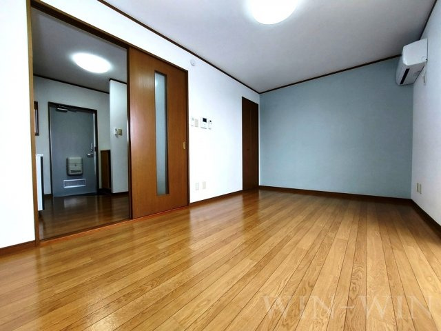 牛川通ウラヤマハイツの寝室