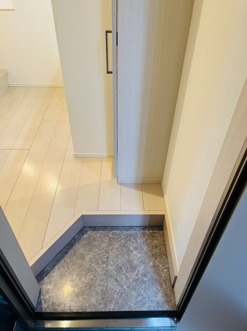 仲介手数料0円！！PRENDRE 黒川の玄関