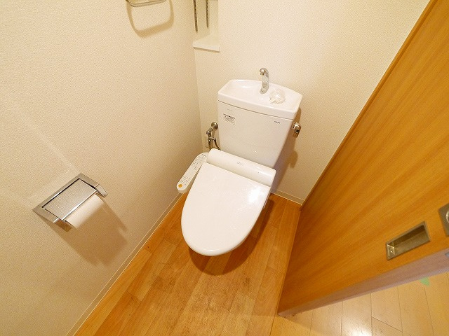 サンソレイユ秋篠のトイレ