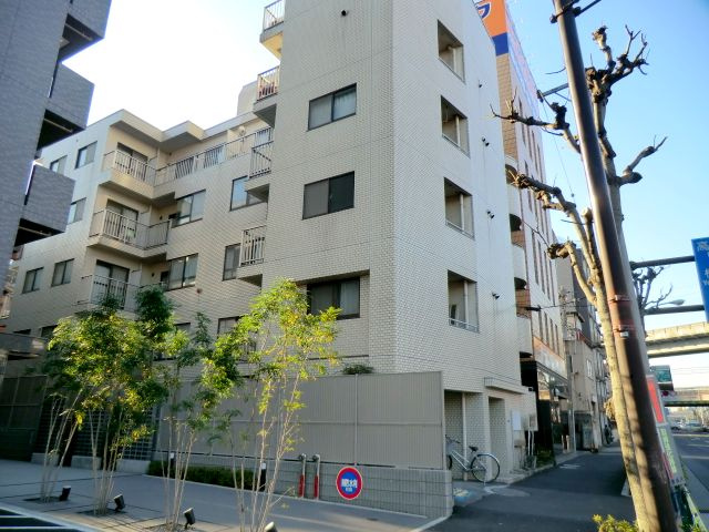 フラーツ南馬込の外観