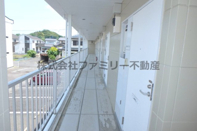 【エントランス】 | グラスヒル平潟C