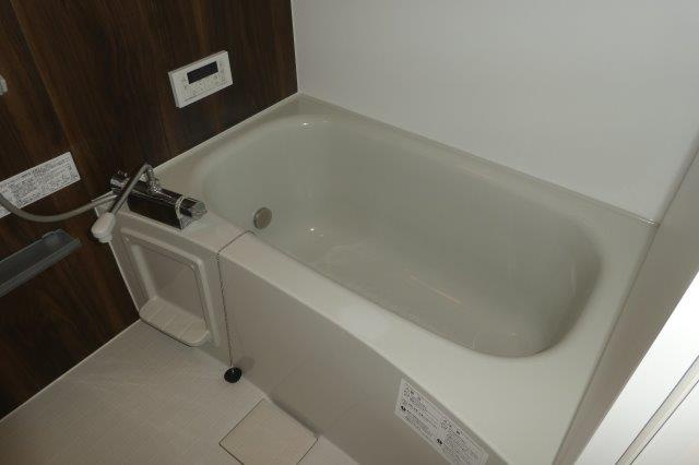 メゾンモナミの浴室