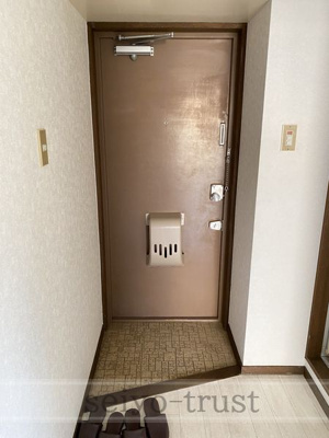 【玄関】 | コーポ的場