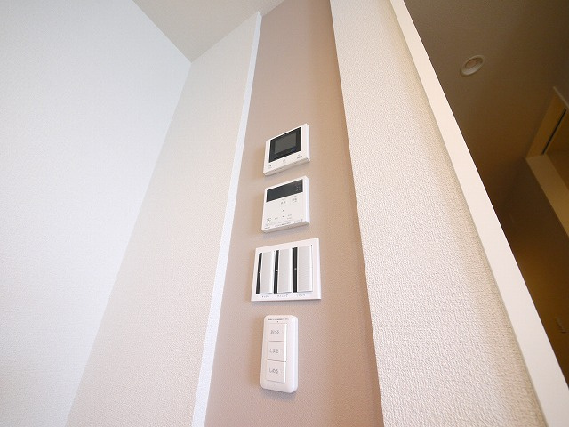 シャーメゾン　光の設備