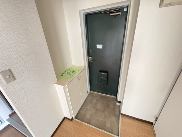 タウンコートダイキの玄関