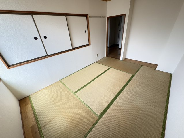 タウンコートダイキの和室