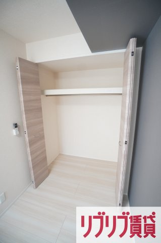 エスカレーズの収納