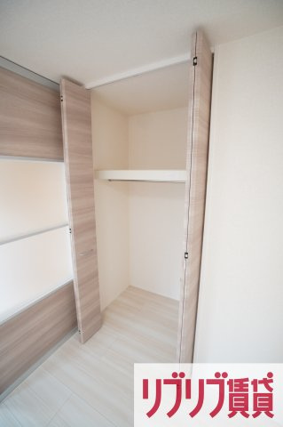 エスカレーズの収納