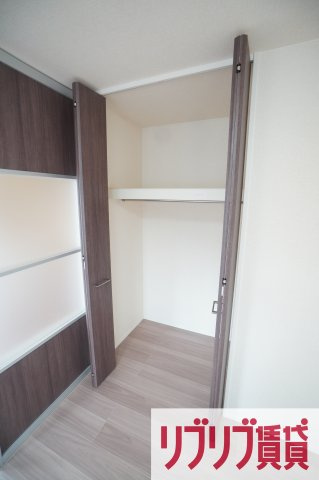 エスカレーズの収納