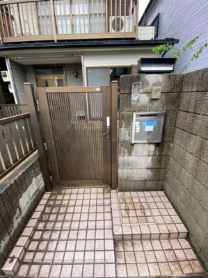 【エントランス】 | 東矢口三丁目10戸建 