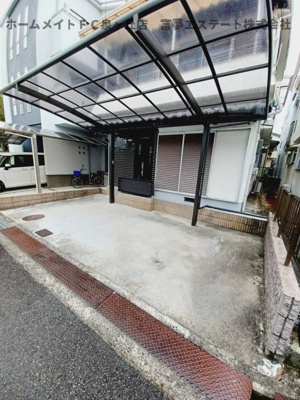 【駐車場】 | 大阪狭山市池尻中3丁目戸建て
