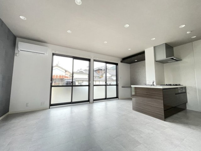 【居間・リビング】 | レジデンス城南