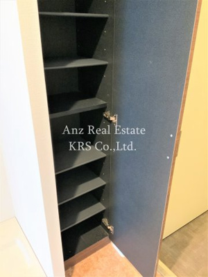 【設備】 | ラグゼ江戸堀 | 玄関にあるシューズボックスです♪玄関はいつも片付きます！