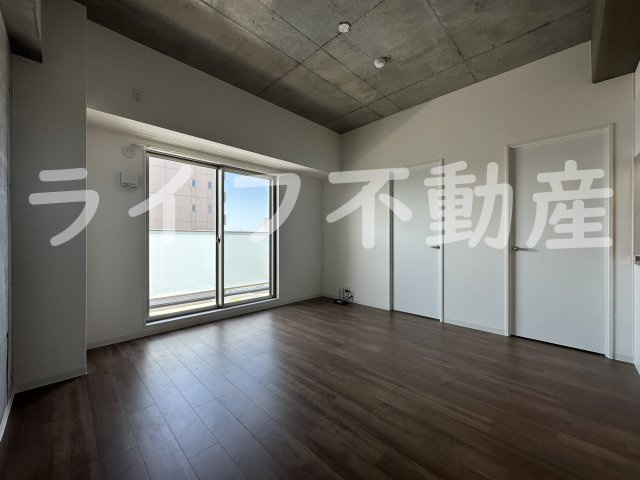 LUVIAS上小阪の居間・リビング