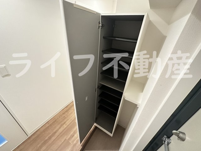 LUVIAS上小阪の収納