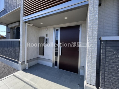 【エントランス】 | Ｄ-ＲＯＯＭ茜部本郷