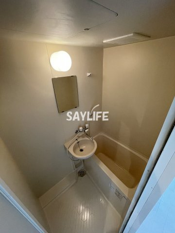 グランメール高井田の浴室