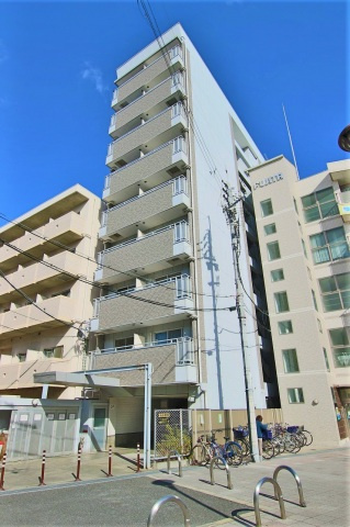 グランメール高井田の外観