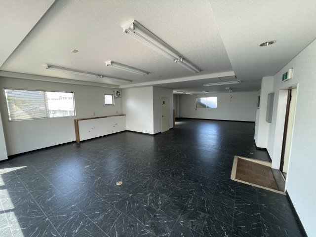 みくにやビル