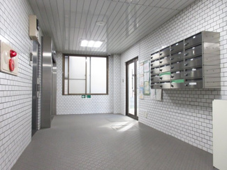 【エントランス】