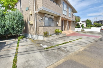 【駐車場】 | オークリーフ