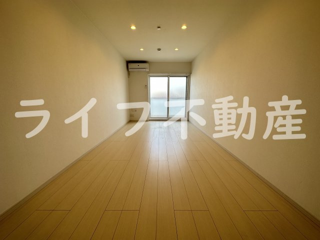 リブリ・布施の内装