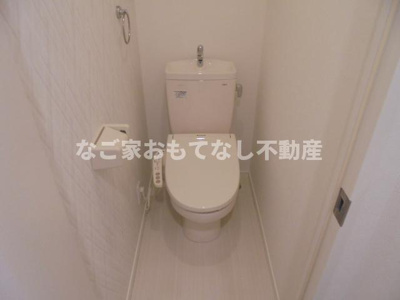 【トイレ】 | アークラヴィータ | ウォシュレット付き。