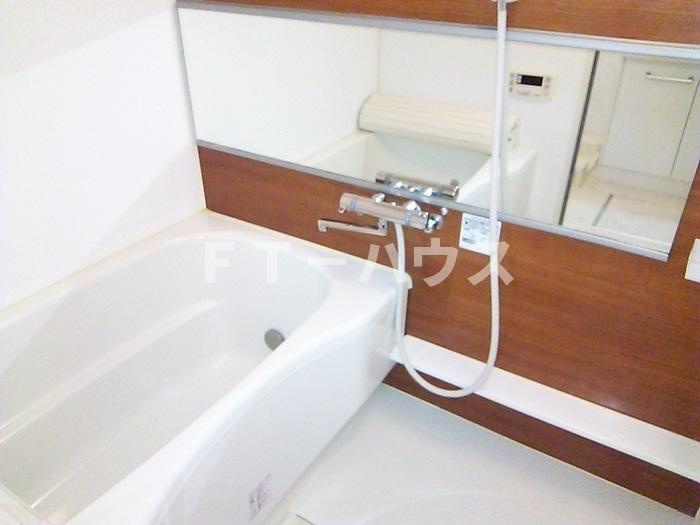 千葉市花見川区幕張町３丁目のアパートの浴室|浴室