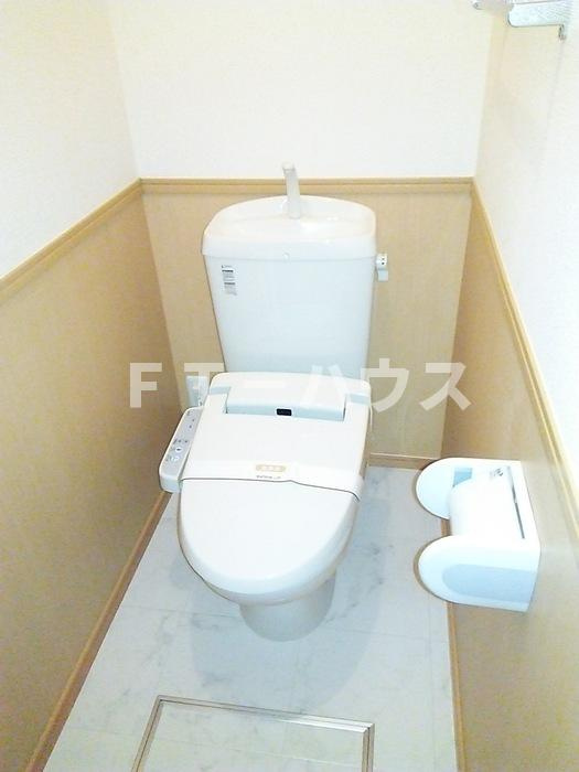 千葉市花見川区幕張町３丁目のアパートのトイレ|温水洗浄暖房便座