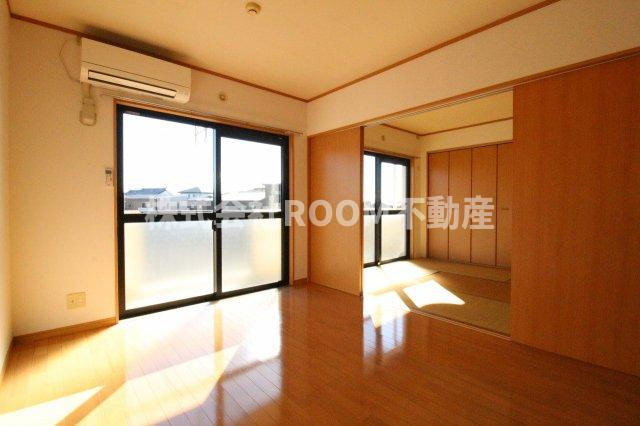 瀬戸山マンション3号館の居間・リビング|おしゃれな居間です