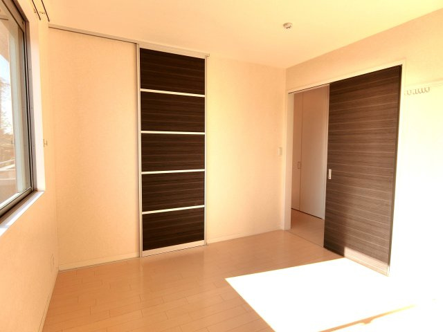 プリムローズ弐番館の洋室