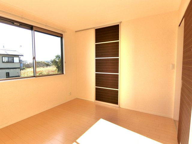 プリムローズ弐番館の洋室