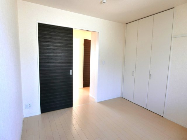 プリムローズ弐番館の洋室