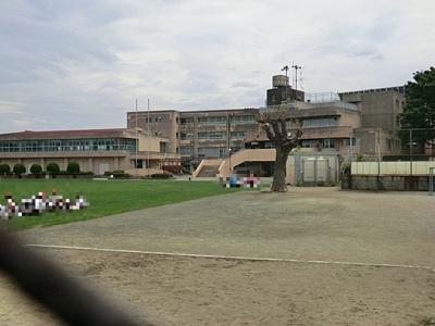 東村山市立久米川東小学校 まで400ｍ