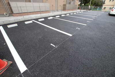駐車場要空き確認