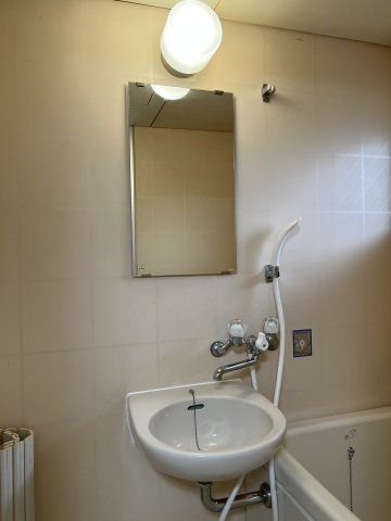 浜尾ハイツの独立洗面台