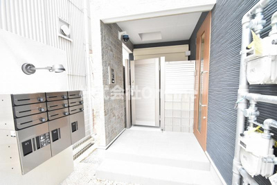 【エントランス】 | HESTA近大前