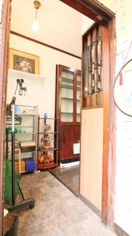 萩山町4丁目テラスハウスのエントランス