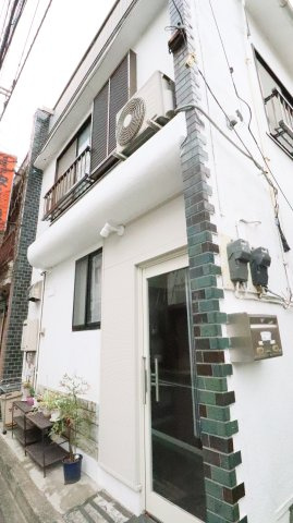 萩山町4丁目テラスハウスの外観